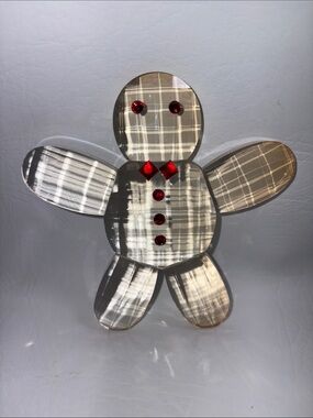 Simon Designs Gingerbread Man Crystal Paperweight 4.5” Tall